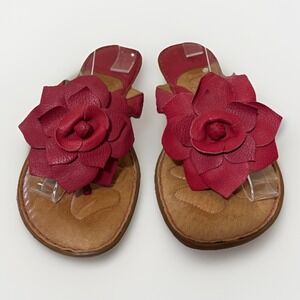 Born MWW51782 Women's 11 M Red Leather 3D Flower Thong Sandals Handcrafted